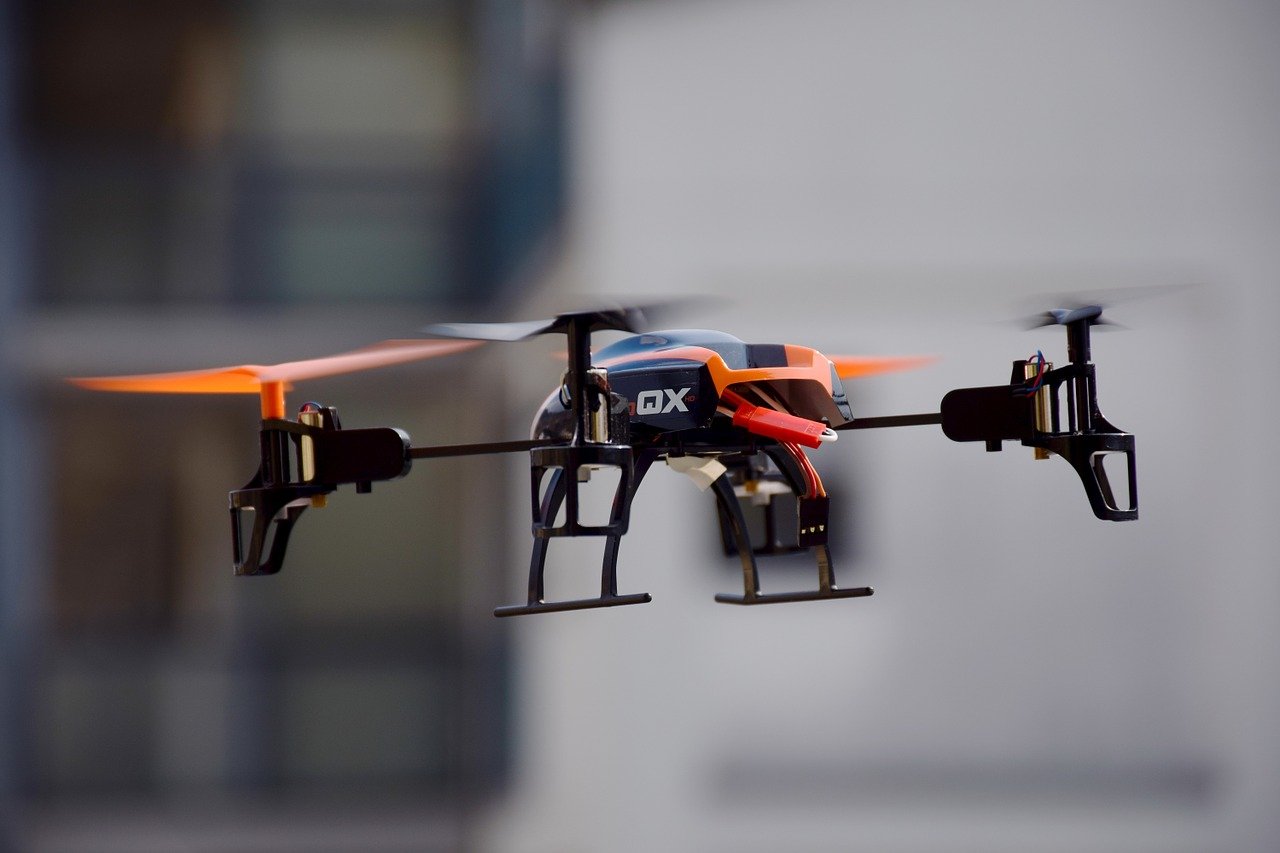 drone-674238_1280-1 Home