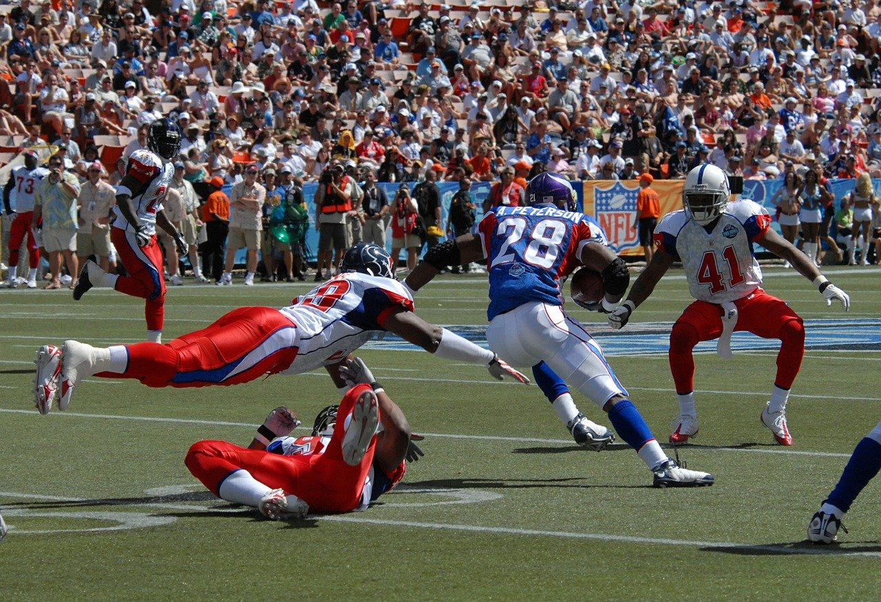 football-622873_1280 Home